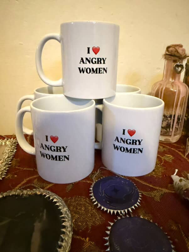 i ❤️ angry women cup